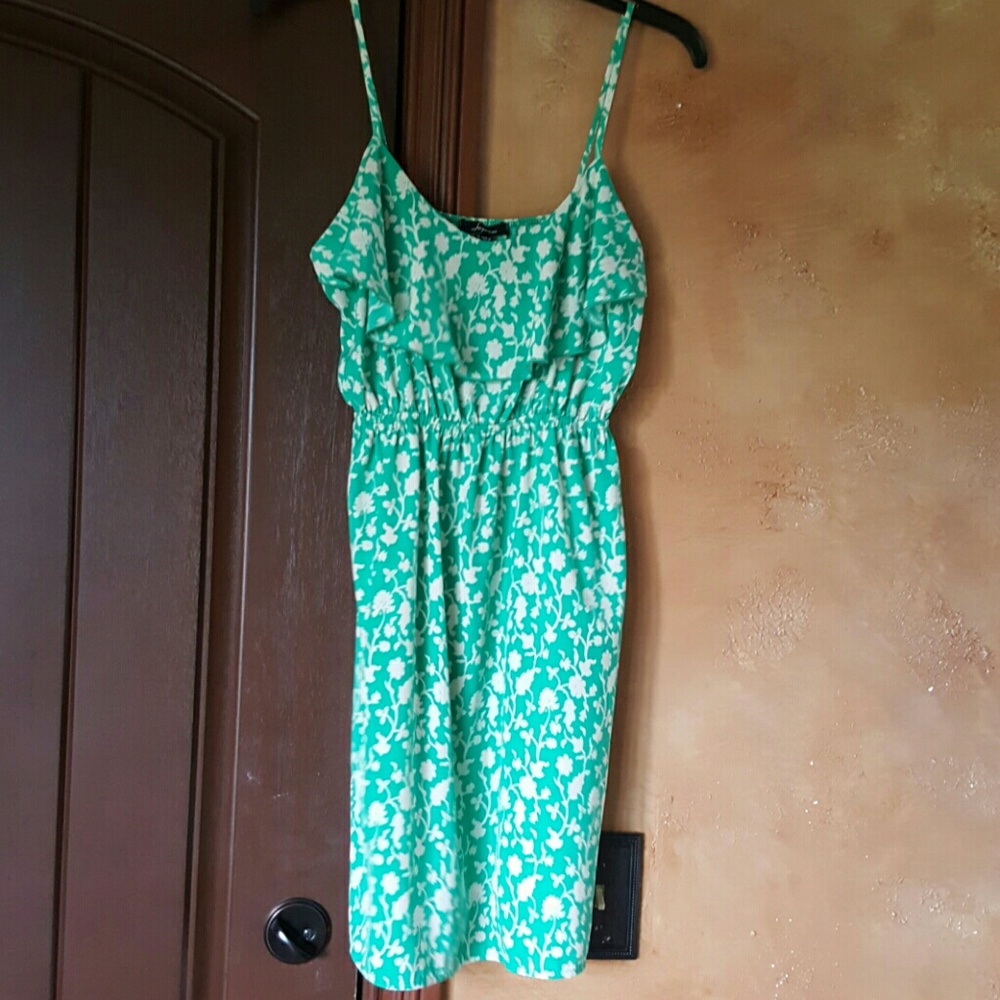 Soprano sundress